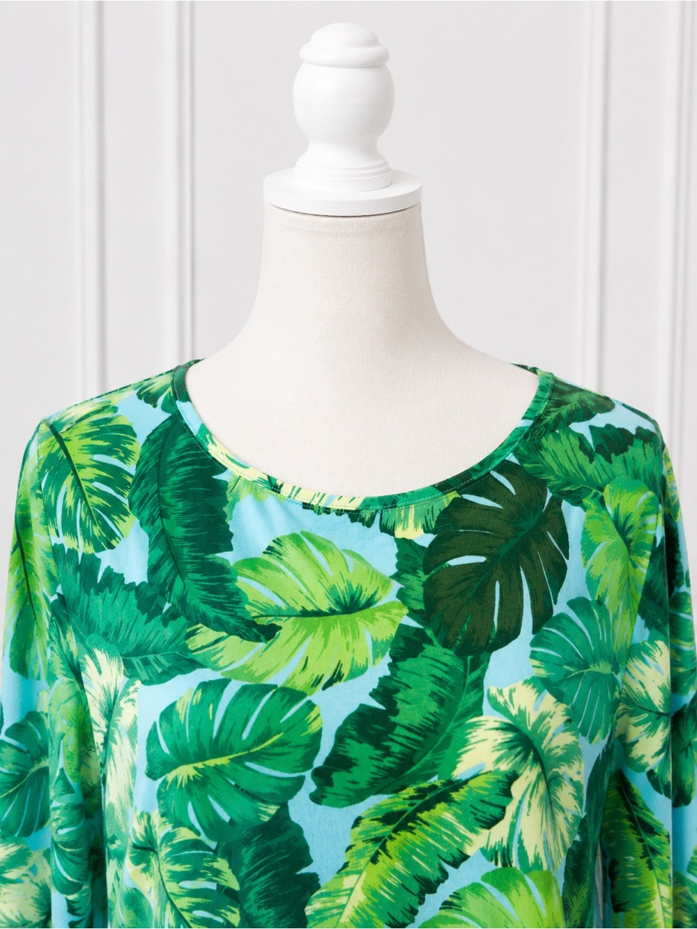 Talbots Tropical Palm Leaf Tee Top XL Petite Green Blue Resort Coastal - Picture 3 of 5